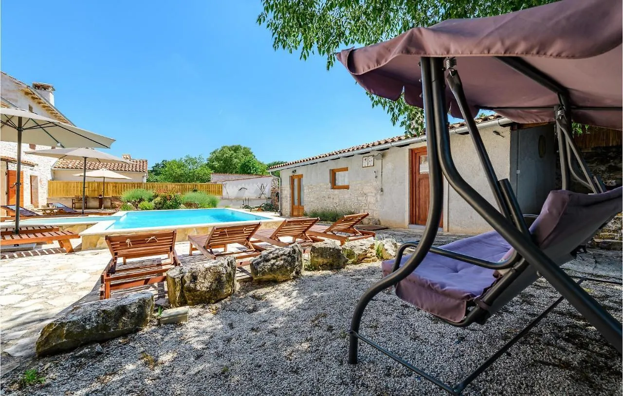 Nice Home In Rezanci With Outdoor Swimming Pool Holiday home
